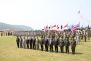 ผู้บัญชาการหน่วยบัญชาการนาวิกโยธิน ให้การต้อนรับ พลเอก สุรพงษ์ สุวรรณอัตถ์ ผู้บัญชาการทหารสูงสุด และเอกอัครราชทูตสหรัฐอเมริกาประจำประเทศไทย ได้เดินทางมาเป็นประธานในพิธีเปิดการฝึกคอบร้าโกลด์ ๑๗